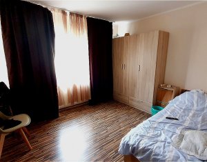 Maison 4 chambres à louer dans Floresti