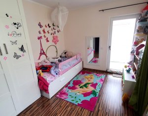 Maison 4 chambres à louer dans Floresti