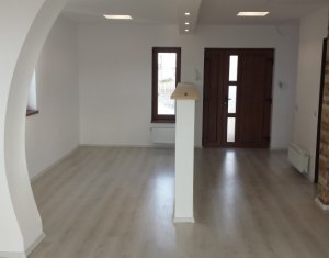 Ház 4 szobák kiadó on Cluj-napoca, Zóna Europa