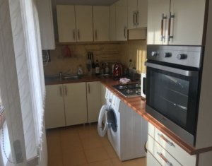 Ház 4 szobák kiadó on Cluj-napoca, Zóna Europa