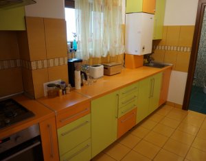 Ház 5 szobák kiadó on Cluj-napoca, Zóna Iris