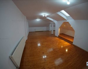 Maison 4 chambres à louer dans Cluj-napoca, zone Gheorgheni