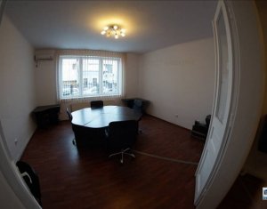 Maison 4 chambres à louer dans Cluj-napoca, zone Gheorgheni