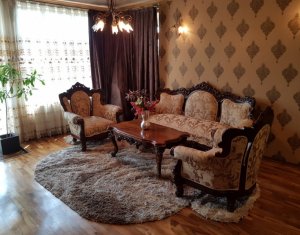 Lakás 3 szobák kiadó on Cluj-napoca, Zóna Centru