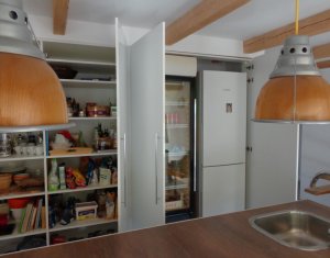 Ház 6 szobák eladó on Cluj-napoca, Zóna Someseni