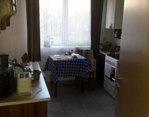 Lakás 1 szobák eladó on Floresti