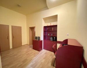 Lakás 3 szobák kiadó on Cluj-napoca, Zóna Centru