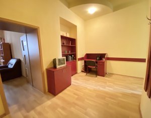 Lakás 3 szobák kiadó on Cluj-napoca, Zóna Centru