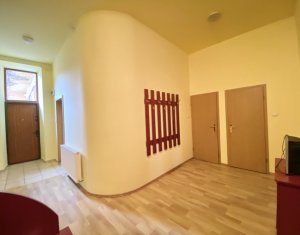 Lakás 3 szobák kiadó on Cluj-napoca, Zóna Centru