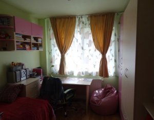 Lakás 3 szobák eladó on Cluj-napoca, Zóna Manastur