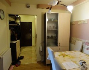 Lakás 3 szobák eladó on Cluj-napoca, Zóna Manastur