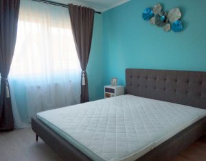 Lakás 3 szobák eladó on Floresti