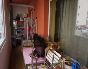 Lakás 1 szobák eladó on Floresti