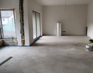 Ház 4 szobák eladó on Floresti