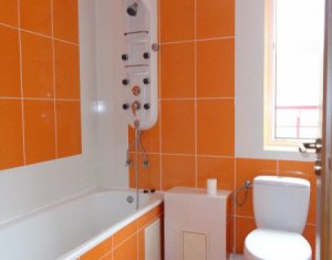 Lakás 3 szobák eladó on Floresti