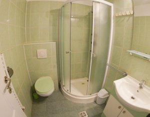 Lakás 4 szobák kiadó on Cluj-napoca, Zóna Manastur