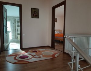 Ház 4 szobák eladó on Sannicoara