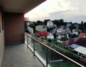 Maison 5 chambres à vendre dans Cluj-napoca, zone Andrei Muresanu