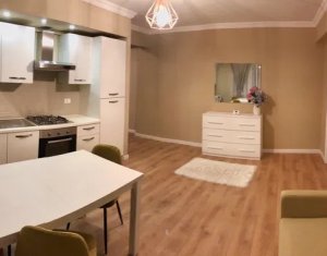 Lakás 3 szobák kiadó on Cluj-napoca, Zóna Centru