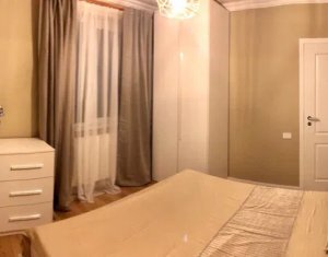 Lakás 3 szobák kiadó on Cluj-napoca, Zóna Centru