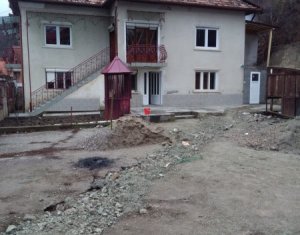 Ház 4 szobák eladó on Mera