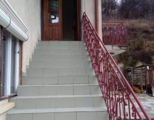 Ház 4 szobák eladó on Mera