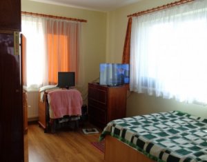 Ház 4 szobák eladó on Baciu