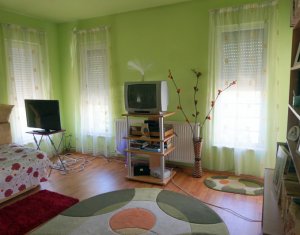 Ház 4 szobák eladó on Floresti