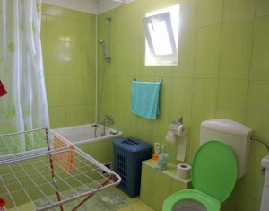 Ház 4 szobák eladó on Floresti