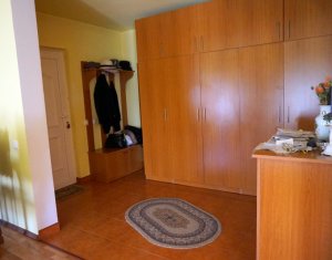 Ház 4 szobák eladó on Floresti