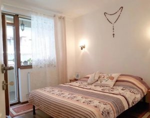 Appartement 3 chambres à vendre dans Floresti