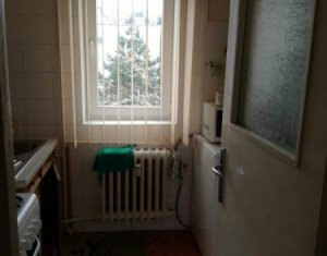 Appartement 3 chambres à vendre dans Cluj-napoca, zone Manastur