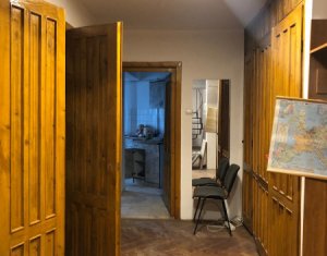 Appartement 4 chambres à louer dans Cluj-napoca, zone Centru