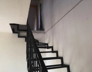Maison 4 chambres à vendre dans Cluj-napoca, zone Faget