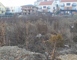 , 450m2 dans Cluj-napoca, zone Manastur