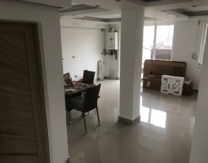 Maison 4 chambres à vendre dans Floresti