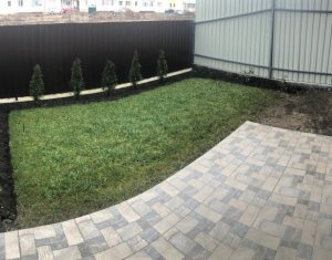 Maison 4 chambres à vendre dans Floresti