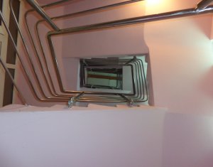 House 6 rooms for sale in Cluj-napoca, zone Manastur