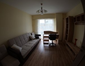 Appartement 3 chambres à louer dans Cluj-napoca, zone Centru