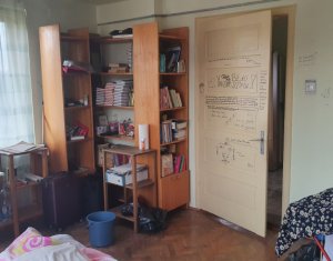 Ház 4 szobák eladó on Floresti