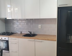 Lakás 2 szobák eladó on Floresti