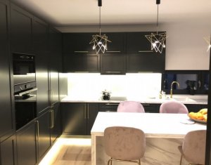 Maison 4 chambres à vendre dans Cluj-napoca, zone Buna Ziua