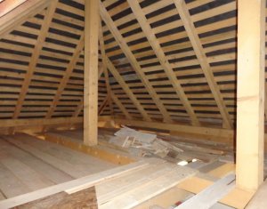 Ház 9 szobák eladó on Cara