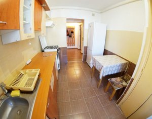 Lakás 3 szobák kiadó on Cluj-napoca, Zóna Intre Lacuri