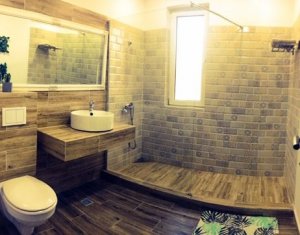 Ház 6 szobák eladó on Cluj-napoca, Zóna Manastur