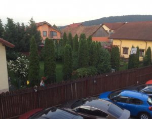 Lakás 3 szobák eladó on Floresti