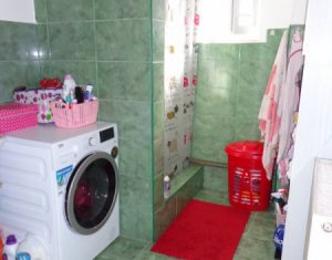 Ház 4 szobák eladó on Apahida