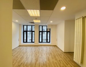 Spatiu comercial, 700mp, Ultracentral