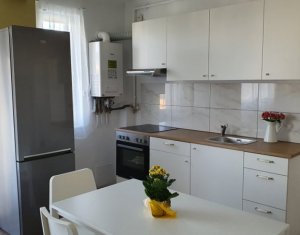 Lakás 2 szobák eladó on Floresti