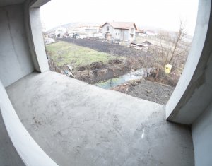 Ház 5 szobák eladó on Apahida